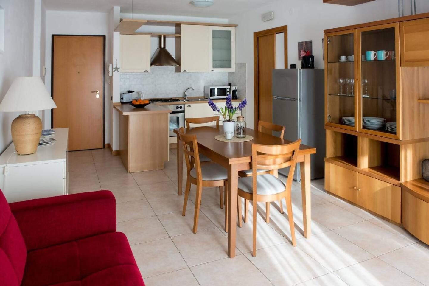 Appartamento Peler13 Con Balcone E Parcheggio Рива-дель-Гарда Экстерьер фото
