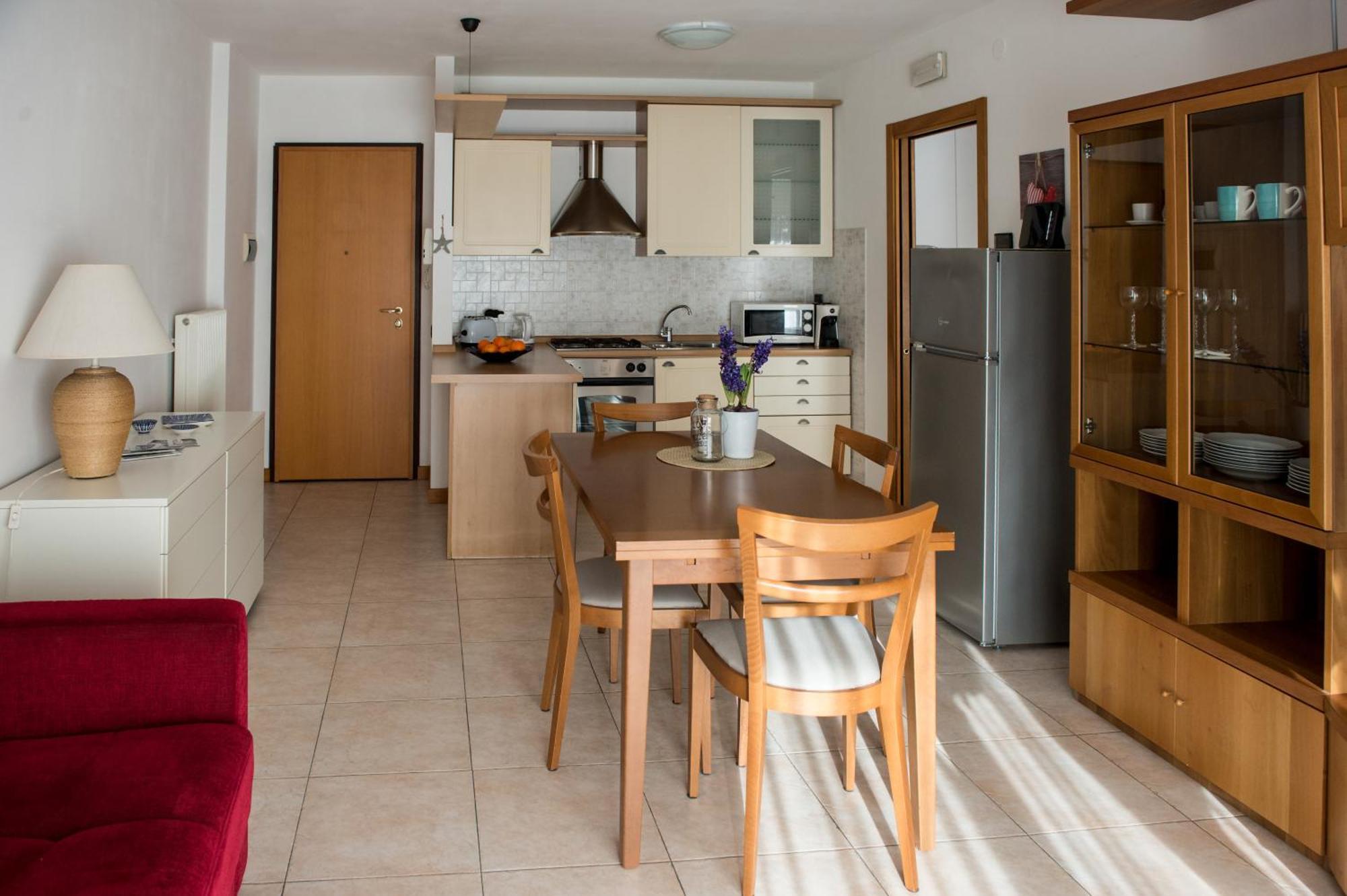 Appartamento Peler13 Con Balcone E Parcheggio Рива-дель-Гарда Экстерьер фото