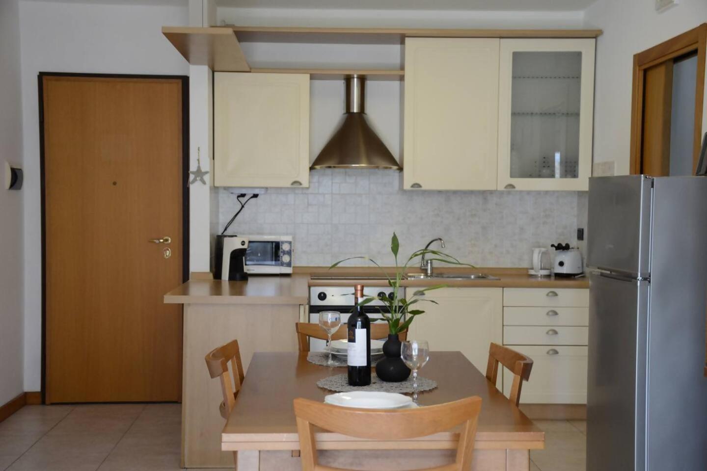 Appartamento Peler13 Con Balcone E Parcheggio Рива-дель-Гарда Экстерьер фото