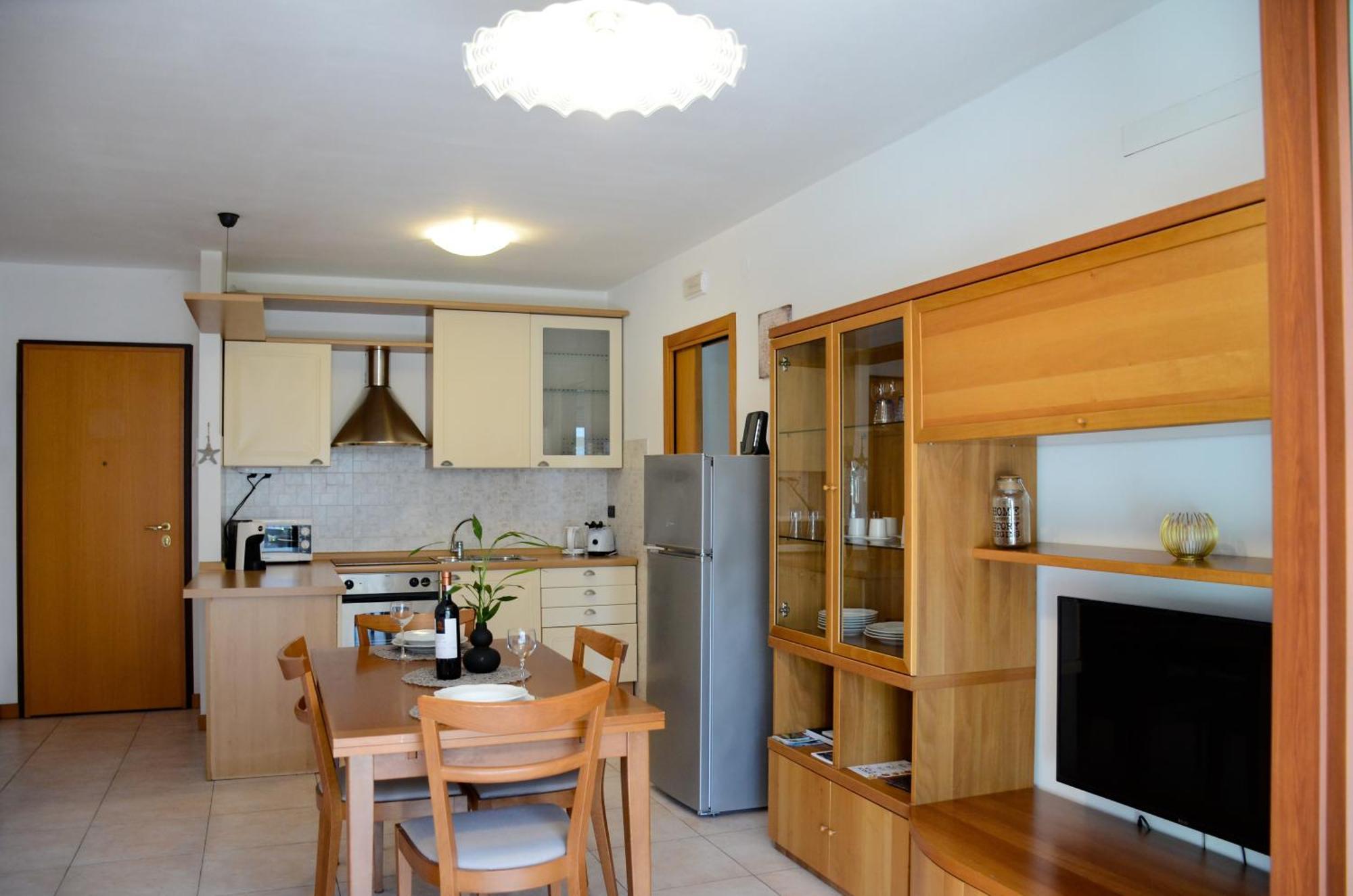 Appartamento Peler13 Con Balcone E Parcheggio Рива-дель-Гарда Экстерьер фото